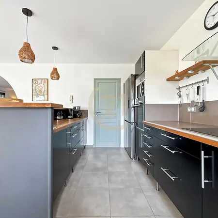 T4 Vue Mer, Piscine & Jardin - * Corbara