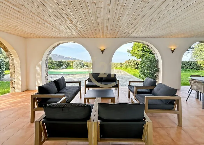 빌라 T4 Vue Mer, Piscine & Jardin - *